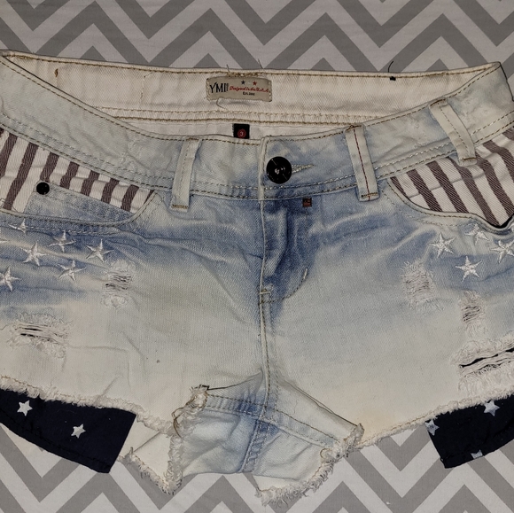 YMI distressed denim shorts, size 3. - Picture 1 of 6